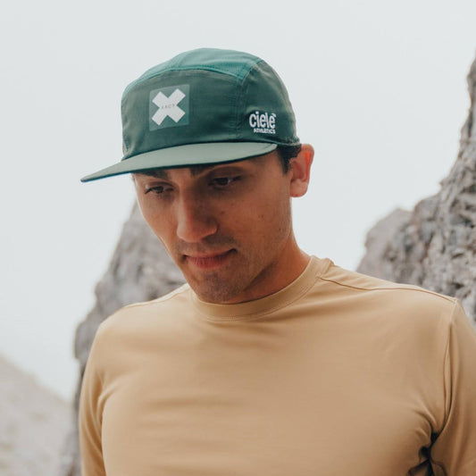 Casquette de course XACT par Ciele Athlétique